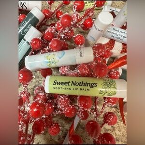 Amazing pure and natural organic handmade this bundle of 7 for $10 lip balm.